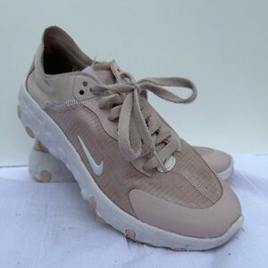 Nike Renew Lucent  Running Shoe Sneakers Pink & White women’s size 8